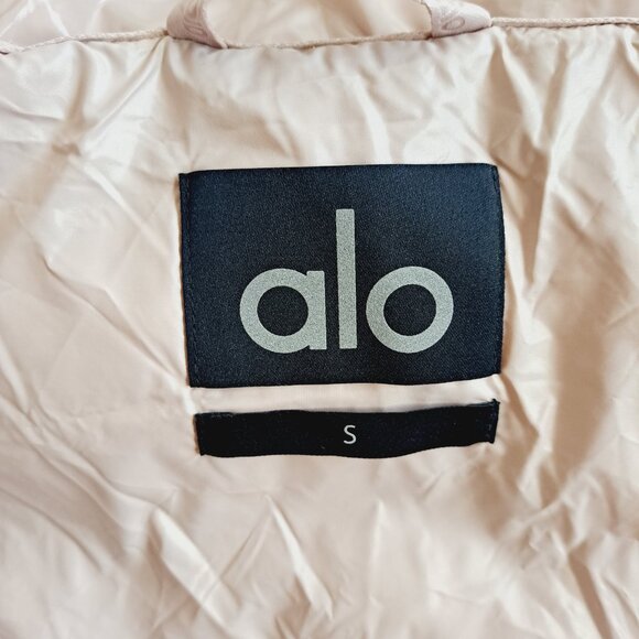 NEW Alo Stunner Puffer Jacket Dusty Pink Size S - Picture 14 of 16